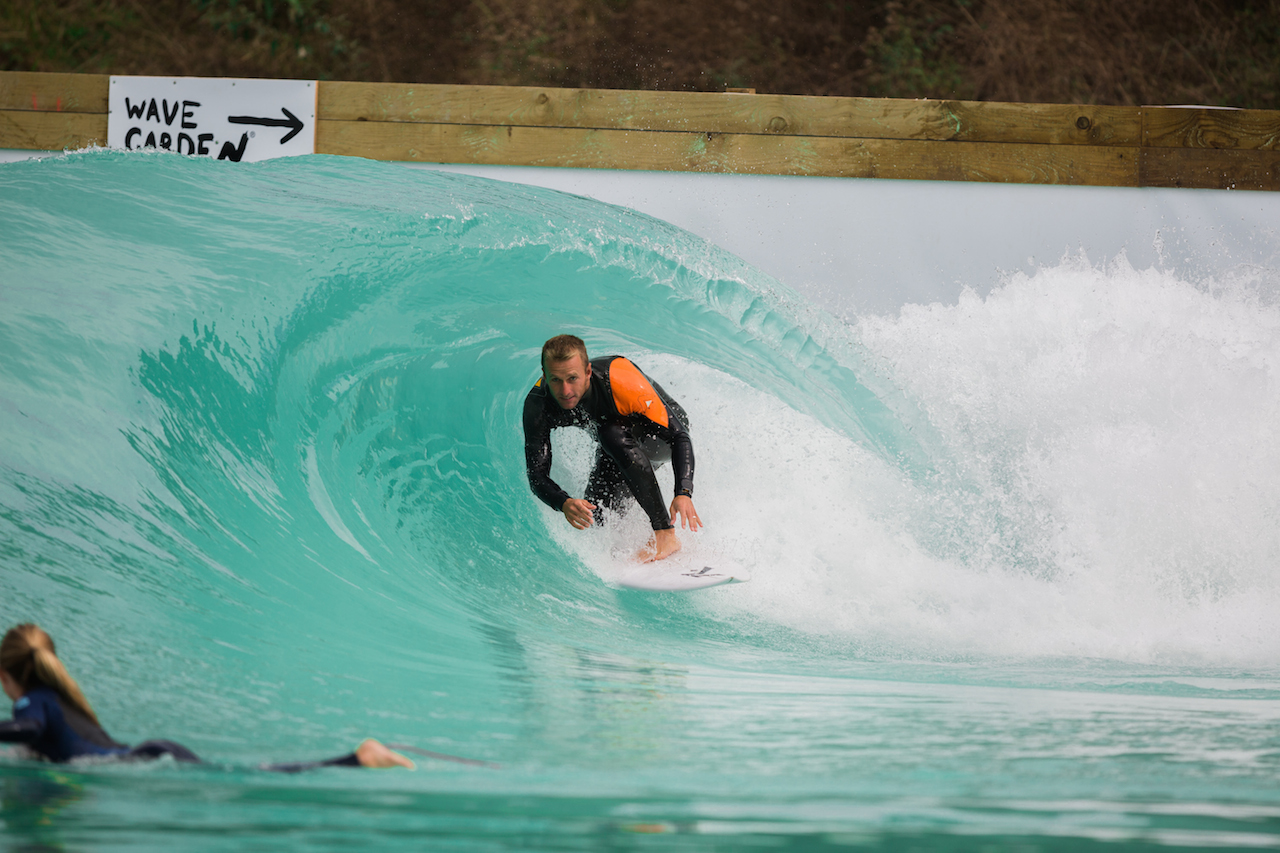 Wavegarden / Pacotwo