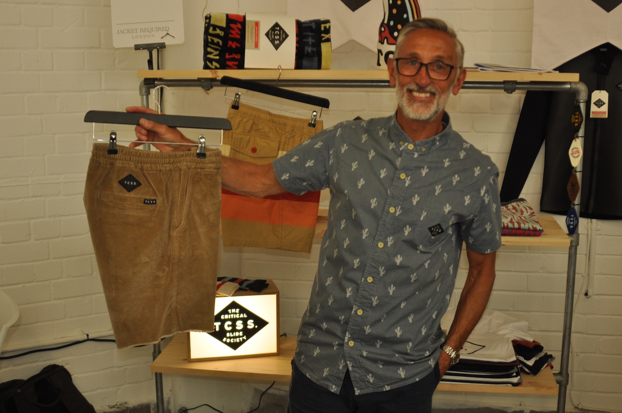 The Critical Slide Society’s Colin Campbell with Mr Lazy Cordshort. TCSS are making waves in Europe.