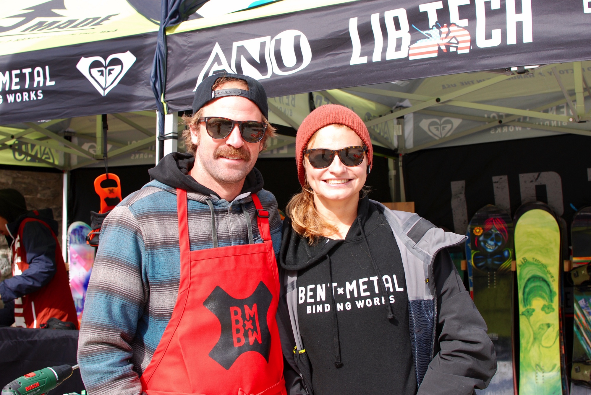 Mervin MFG offering Lib Tech, Gnu & Roxy Boards for testing with Demo Chief Toby Leyendecker and European Marketing Manager Julia Mantler