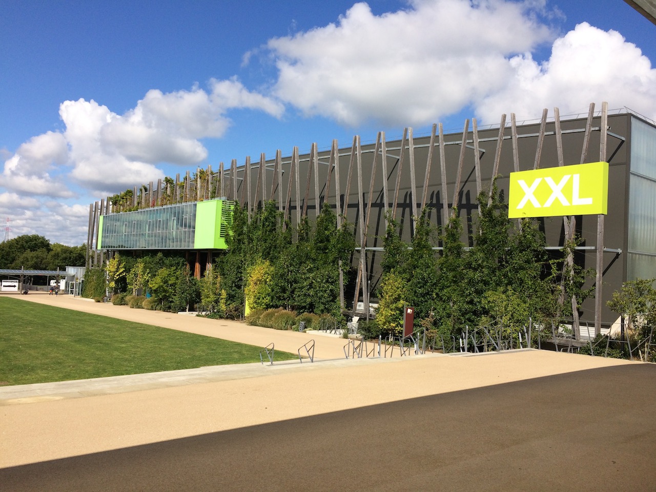 2 Inside Hall XXL at the Parc des Expositions