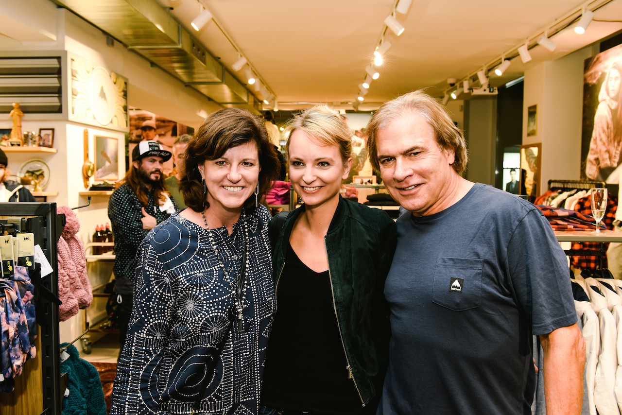 Donna Carpenter, Eva-Maria Schleiffenbaum & Jake Burton. Photo Dominic Zimmermann