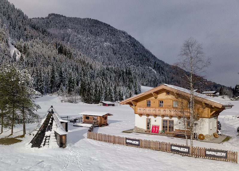Bataleon Lodge Boardsport SOURCE