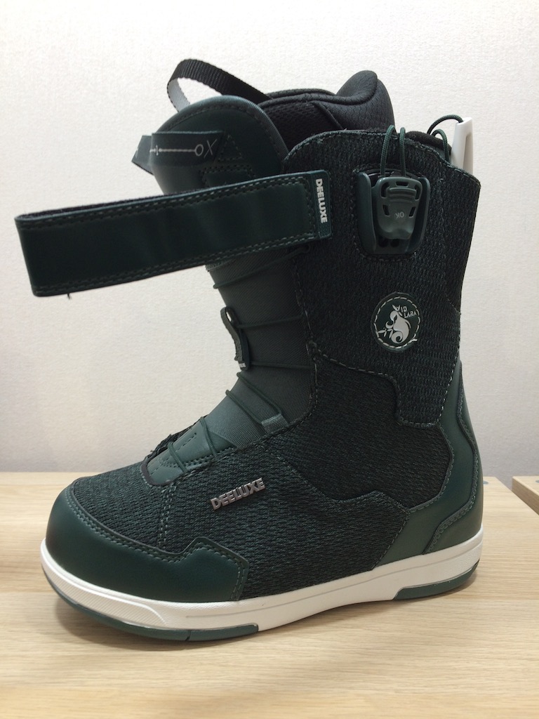 Deeluxe ID Lara women’s mid flex and dual zone split lace system boot
