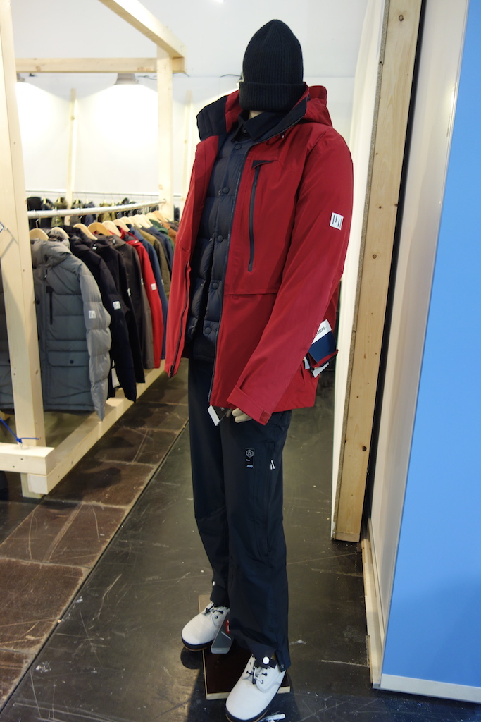 Holden – not just a re-branding, Holden have also upped their quality for 1819 and here’s proof – ISPO Award winning Cork Shell Summit jacket and pant.