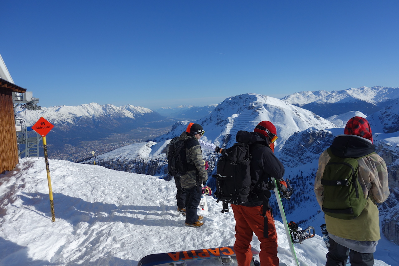 Axamer Lizum - after strong south winds the two previous days, we were greated with blown-in powder turns for breakfast with blue skies above