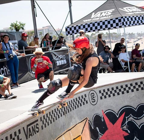 Dora Varella. Photo by @ianloganphoto at Vans Continental Championships in Huntington Beach