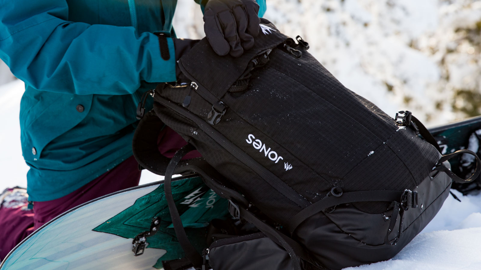 Ontwapening Afwijking Document Jones FW19/20 Technical Backpacks Preview - Boardsport SOURCE