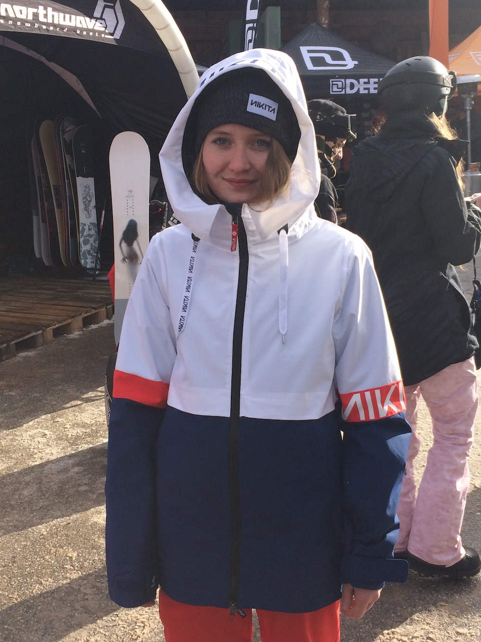 Nikita Lindan Snowboard Jacket Womens