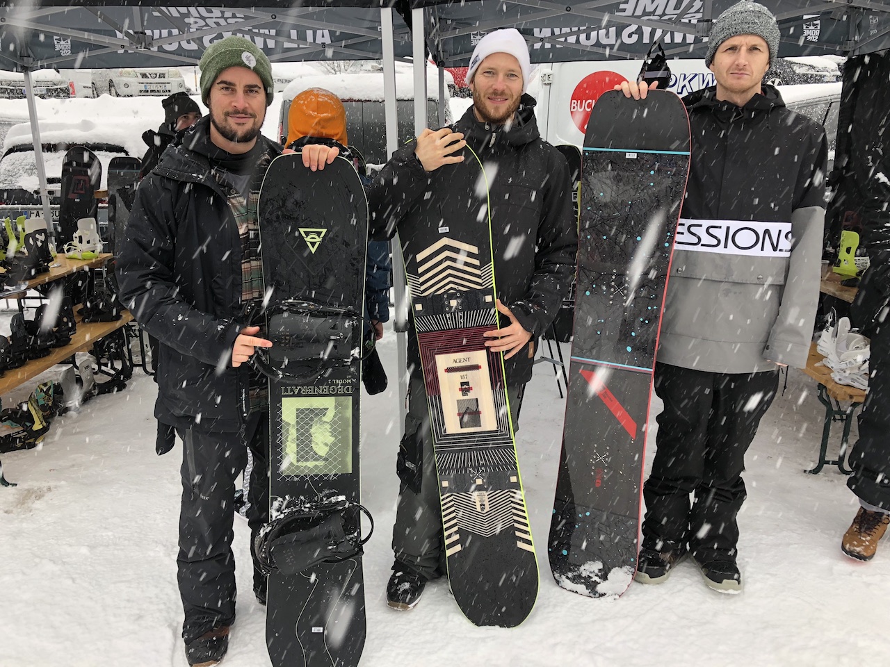 Rome boys – Justin with the Degenerati with their uber Black Label binding full of premium features. Phil with the return of the Agent and Rich with the Ravine