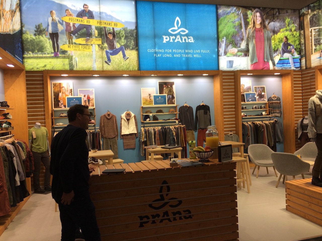 Prana booth
