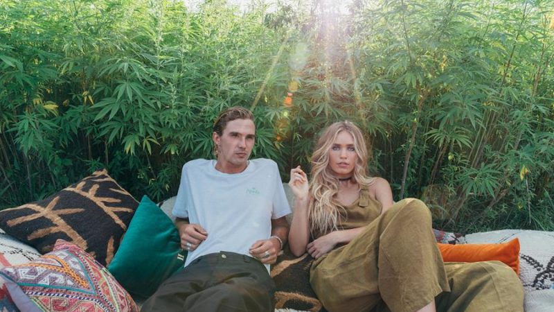 Afends_Spring2018_Womens_Hemp-Fields_Zoe-Cross029c-9900000000079e3c