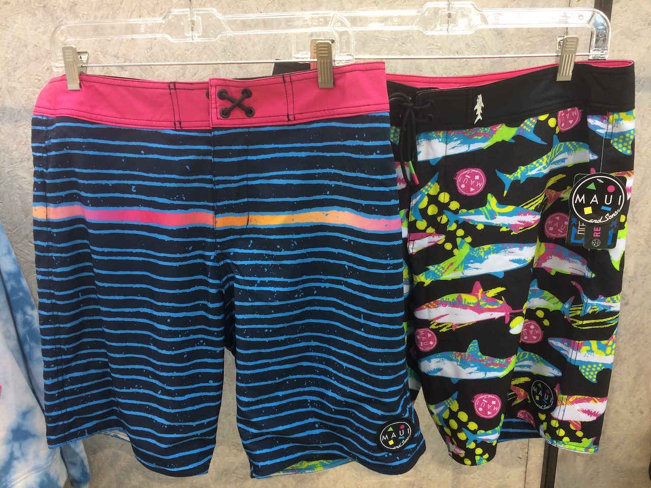 Maui and Sons reversible boardshort, both sides have Maui prints