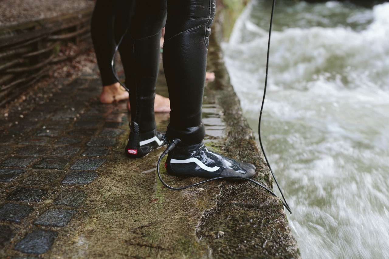 checkerboard surf boot hi