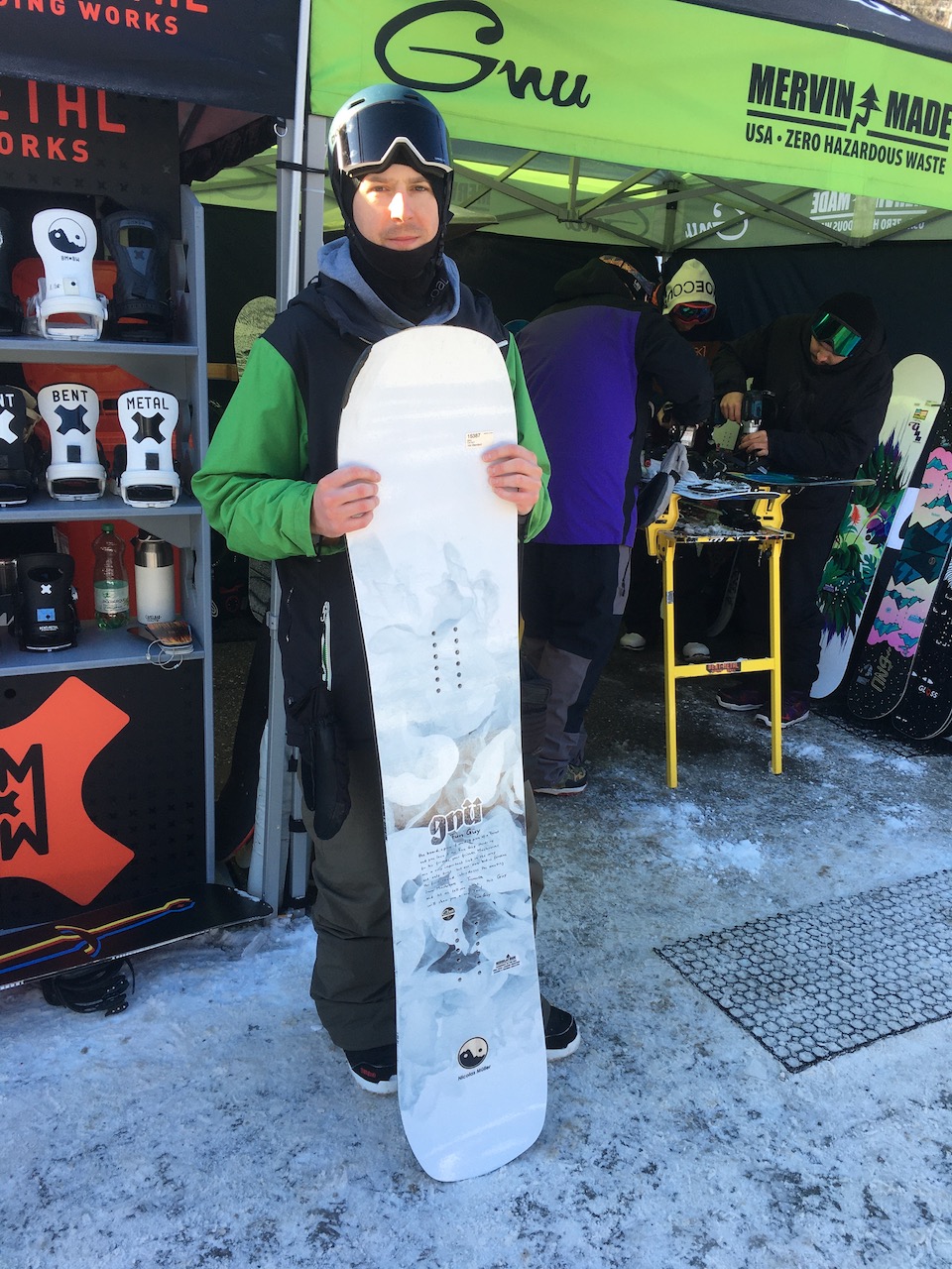 Mervins Peter Malnek with the GNU Fun Guy Nicolas Muller pro model