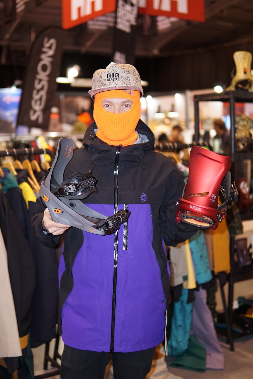 Prime Agency’s Ollie Plumley sporting the Airblaster Beast 3L jacket with Terrorclava and Soft Top cap. Also with the Flux XF & DS bindings