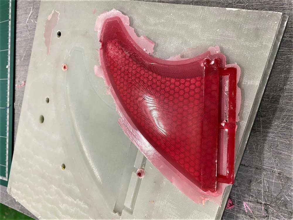 Cobra fin