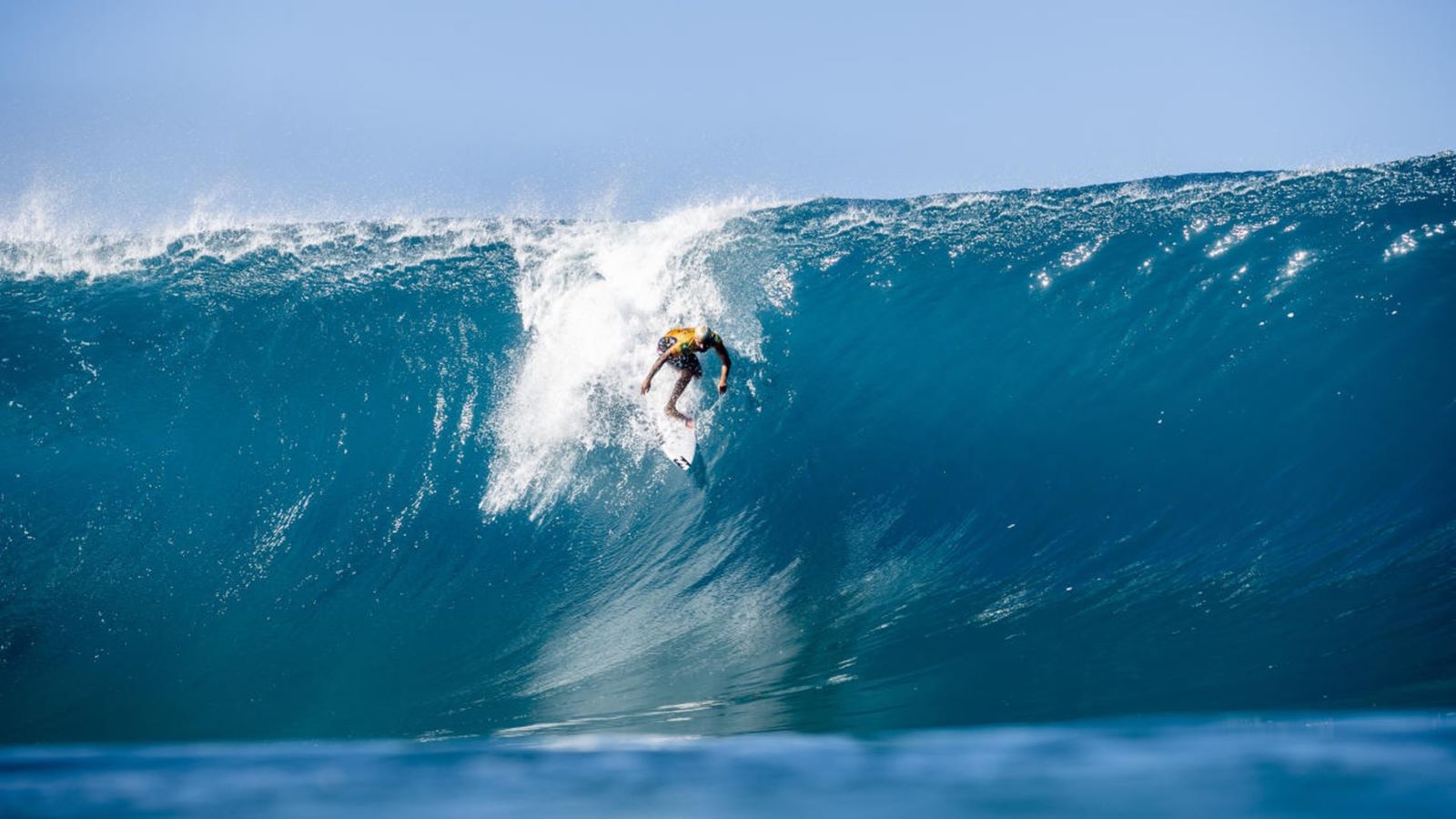 The men's 2021 season fronted by World Champ Italo Ferreira is set to kick off December 8th with the Billabong Pipe Masters presented by Hydro Flask. Photo credit WSL  KELLY CESTARI