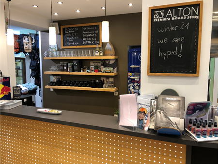 Alton Shop coffee bar