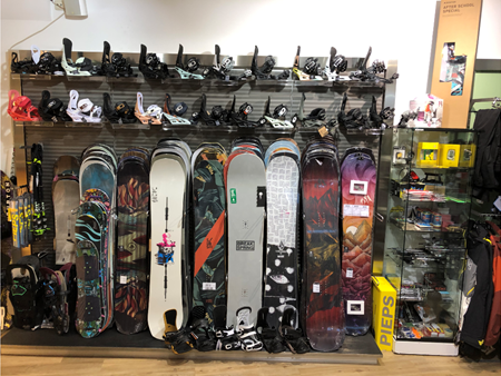 Alton Snowboard display