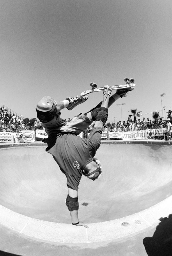 Jeff Grosso bowl handgrab