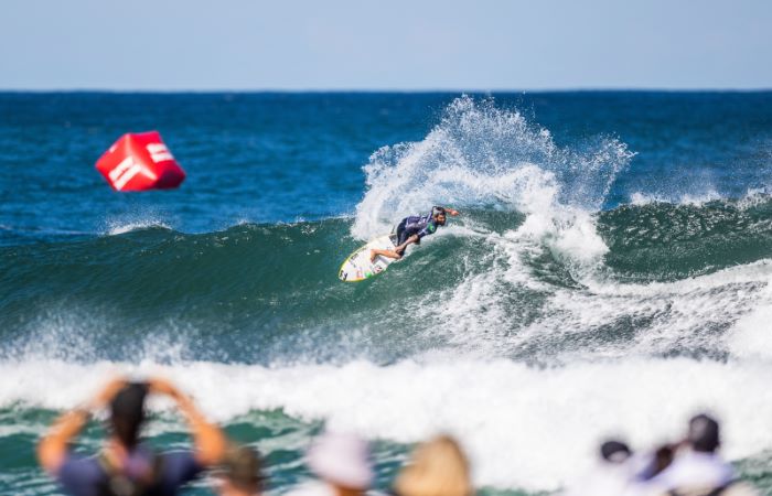 Reigning World Champion Italo Ferreira (BRA) bests Gabriel Medina (BRA) in the Final at the Rip Curl Newcastle Cup pres. by Corona. Credit @WSL_Dunbar