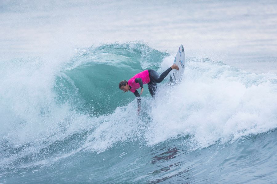(Rip Curl pro Anglet) Anglet local and Olympian surfer Pauline Ado continues to chase requalification