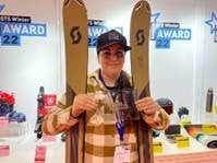 Slide x OTS Michelle Castro, Marketing Manager Scott Sports UK Ltd - winner of the Snowsport Hardware Award with the SCOTT Pure 