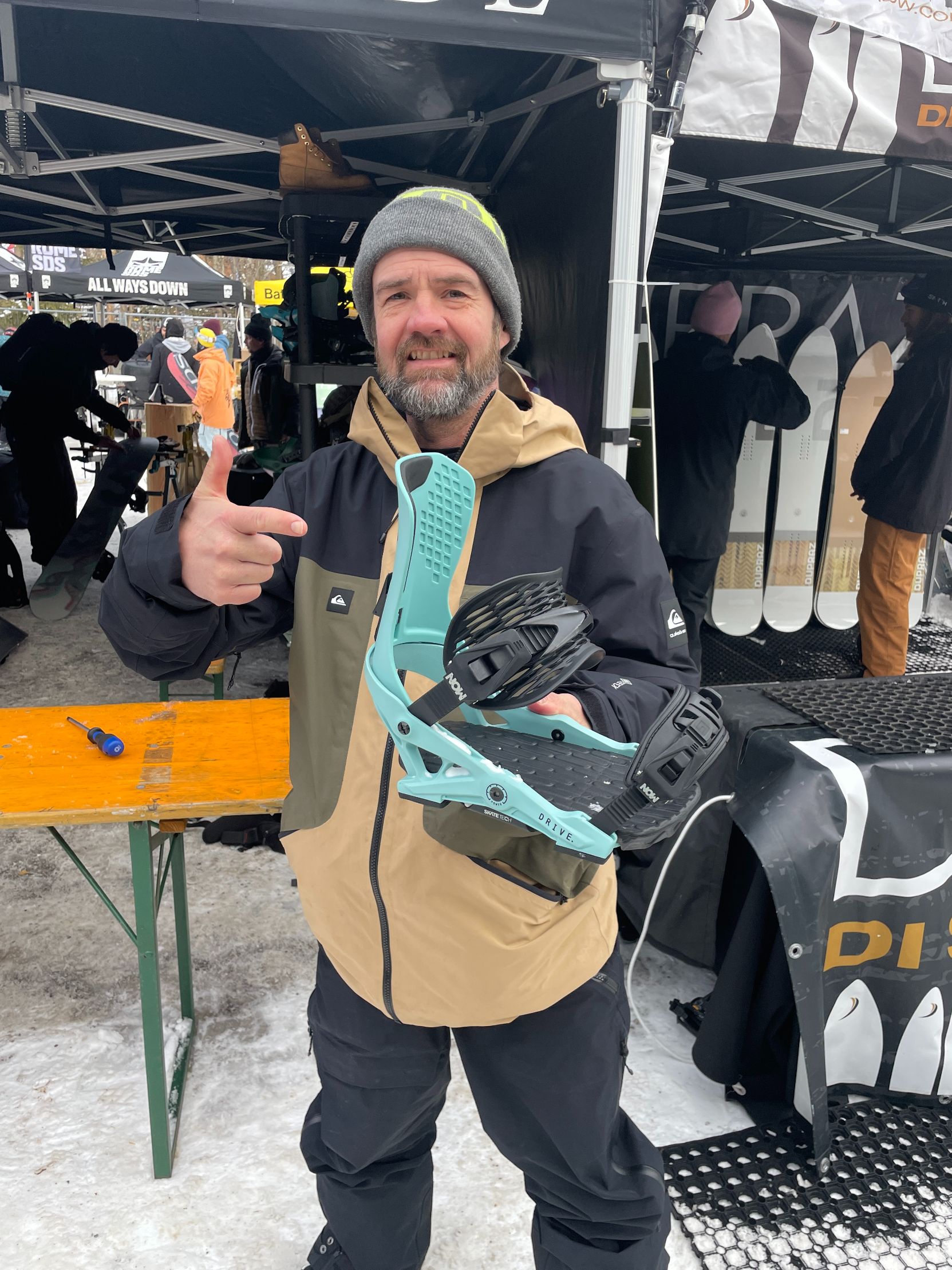 Now bindings JF Pelchat with the freeride Drive with new highback and injected ankle strap that can be flipped