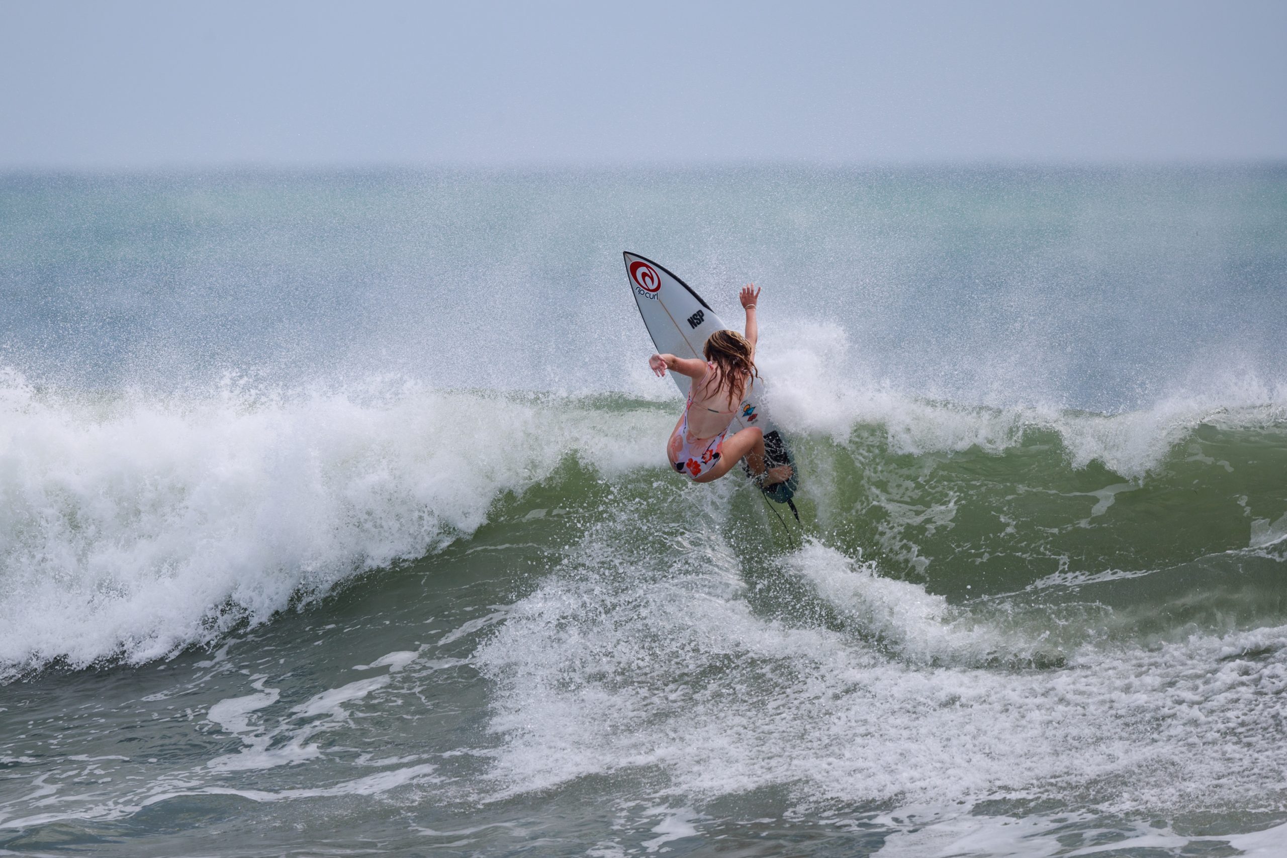 Surfer Reviews 2023: Details, Pricing, & Features