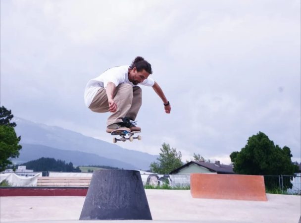 Lukas Mölzer_Austria