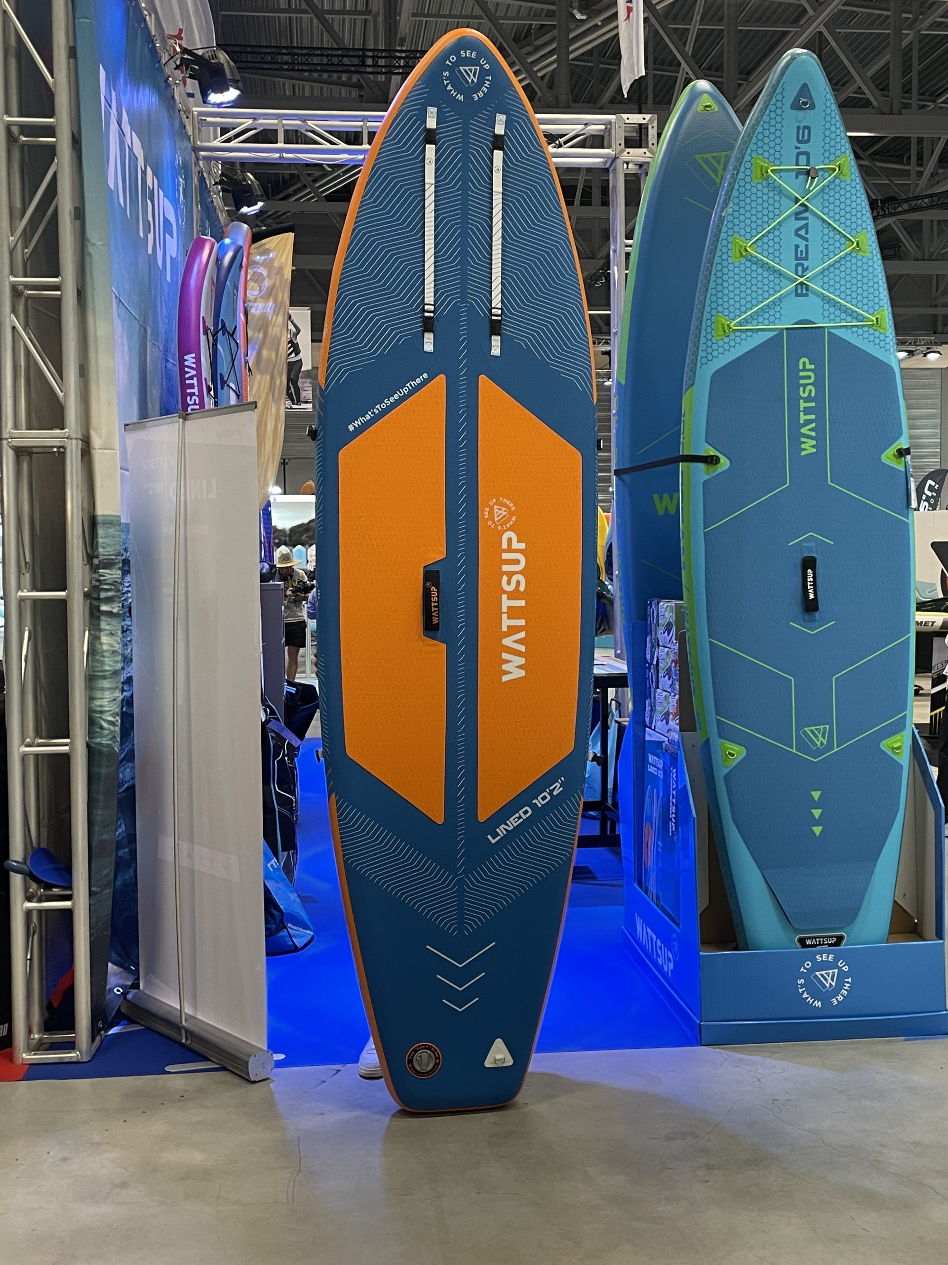 Wattsup’s 2024 SUP uses linear drop stitch which means its 30% lighter and folds into a smaller pack