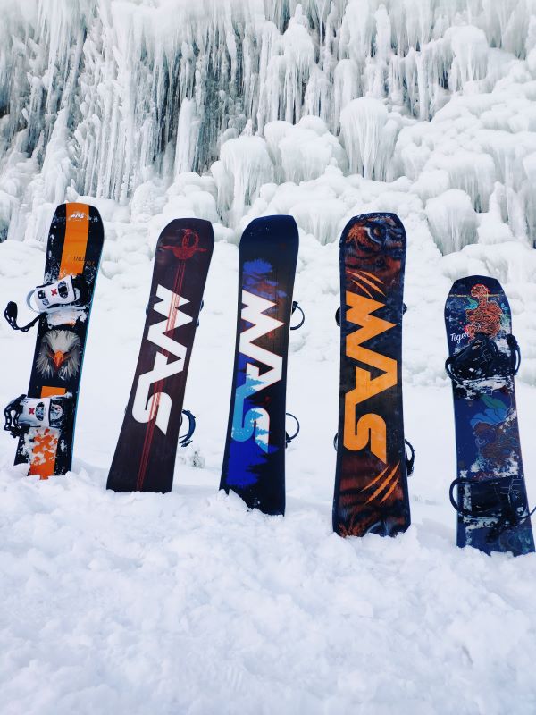 MAS Snowboard collection