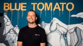 Blue Tomato x Forum
