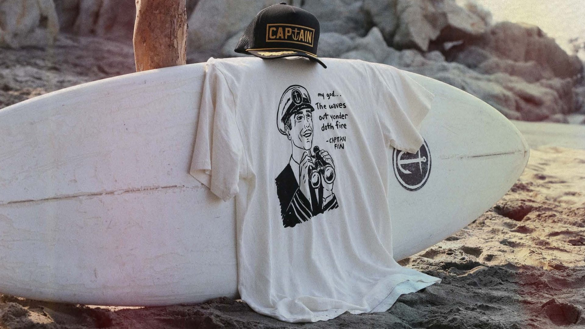 Captain Fin header