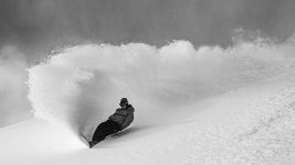 2022-UberEgg-DSC_9884_NicholasWolken_LazyPow_LaaxSwitzerland_Jan-2022_PhotoAaronSchwartz_HighRes