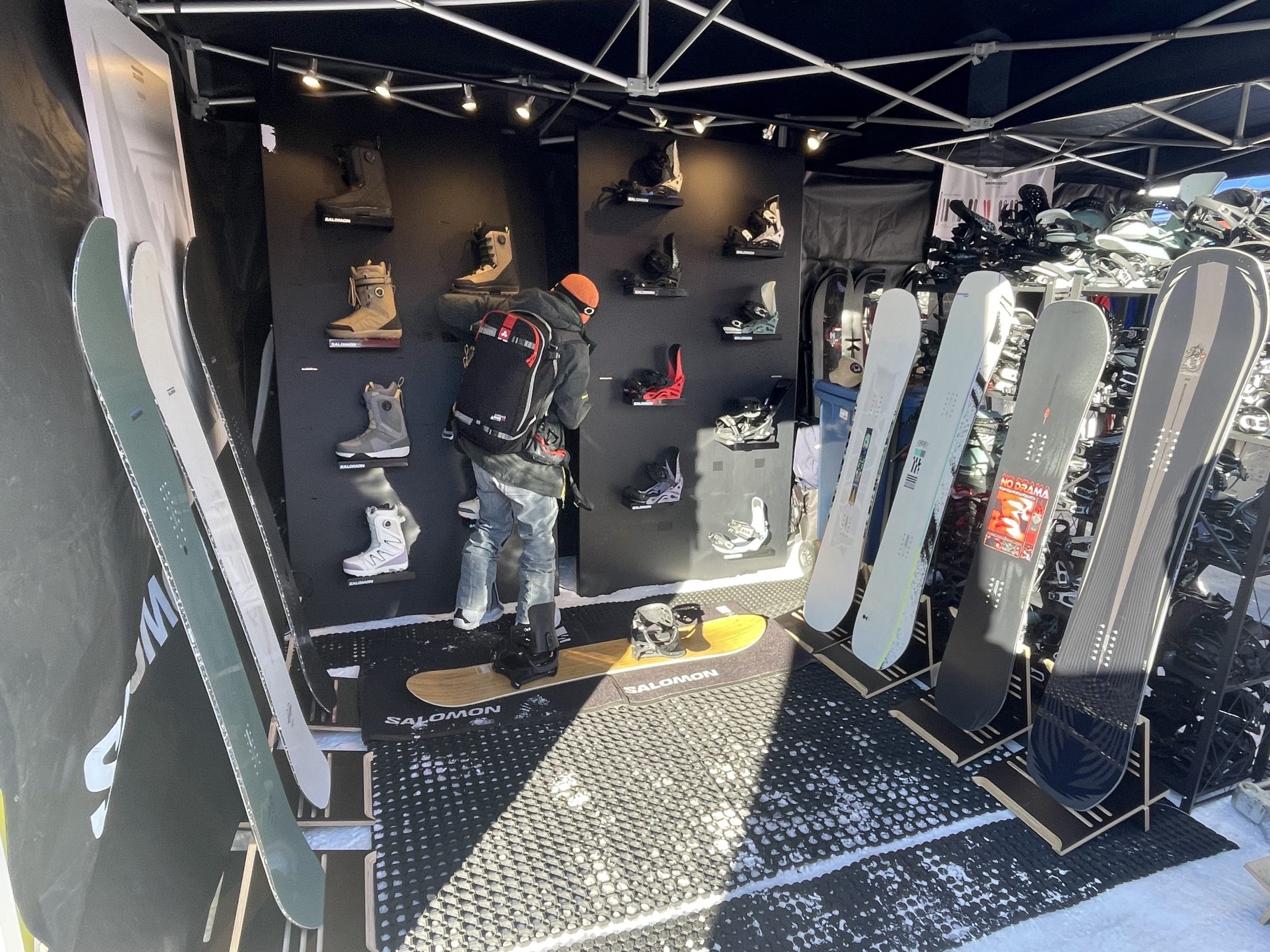 Salomon booth