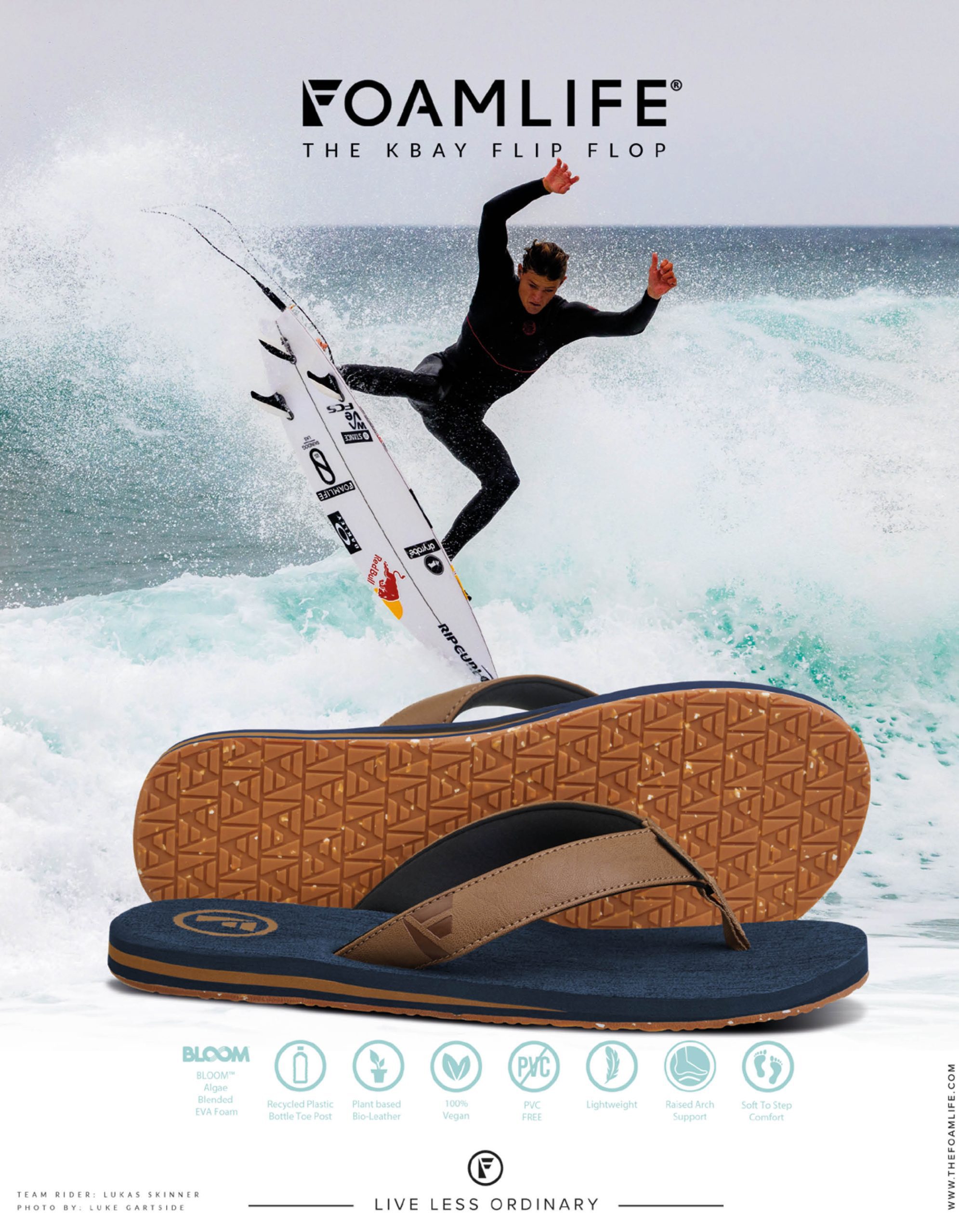 124 Foam Life hanging shoes