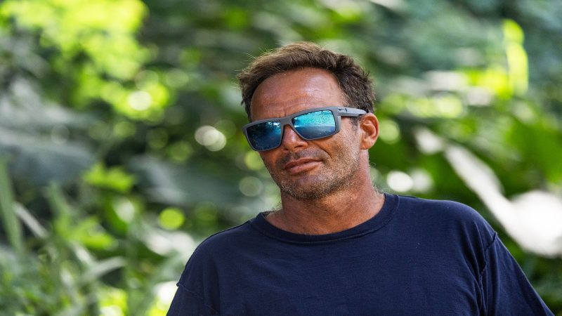 Spy-800x450