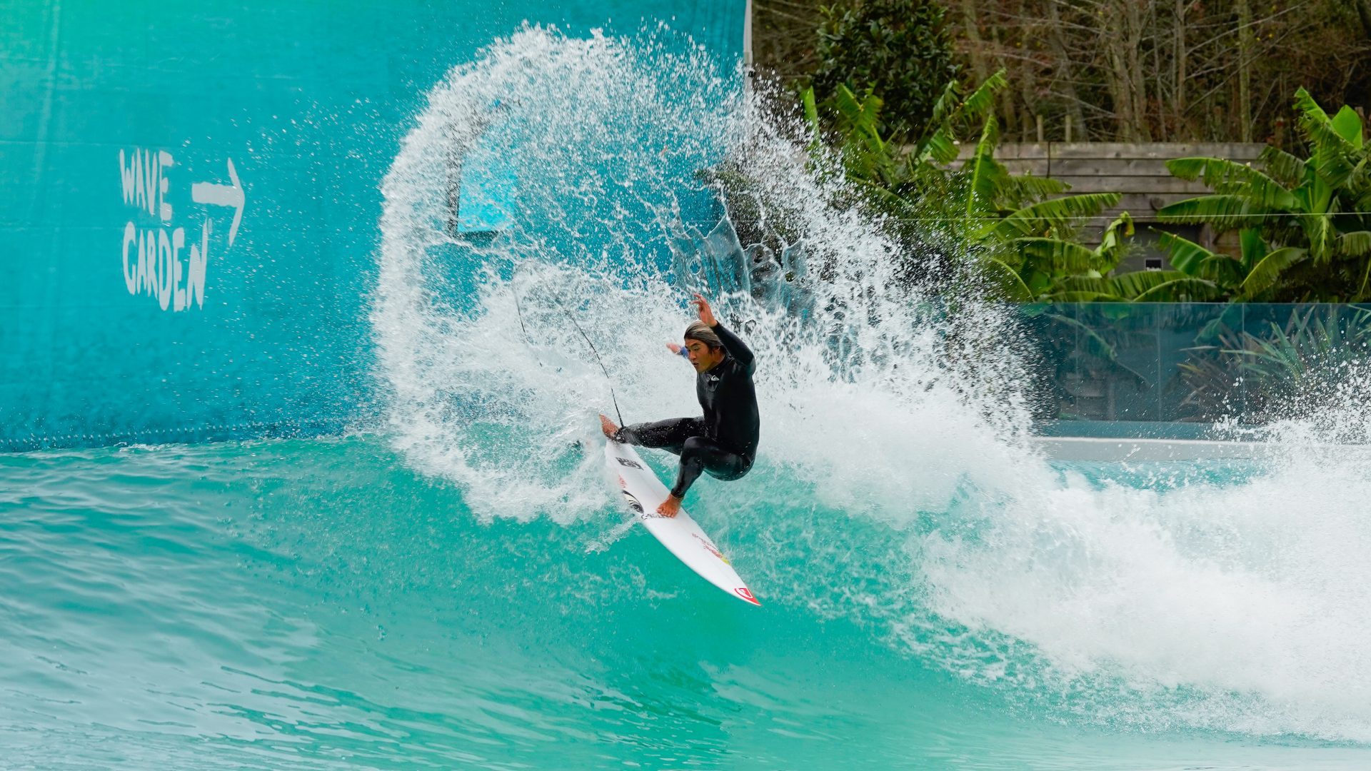 4. Credit _Wavegarden_Kanoa Igarashi at the Wavegarden Lab (ii)