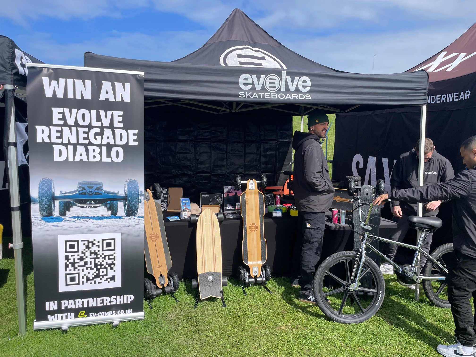 Evolve booth