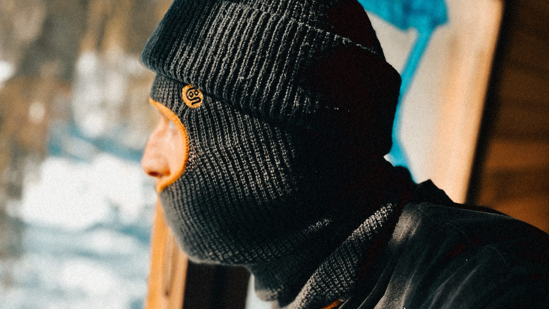 x1
