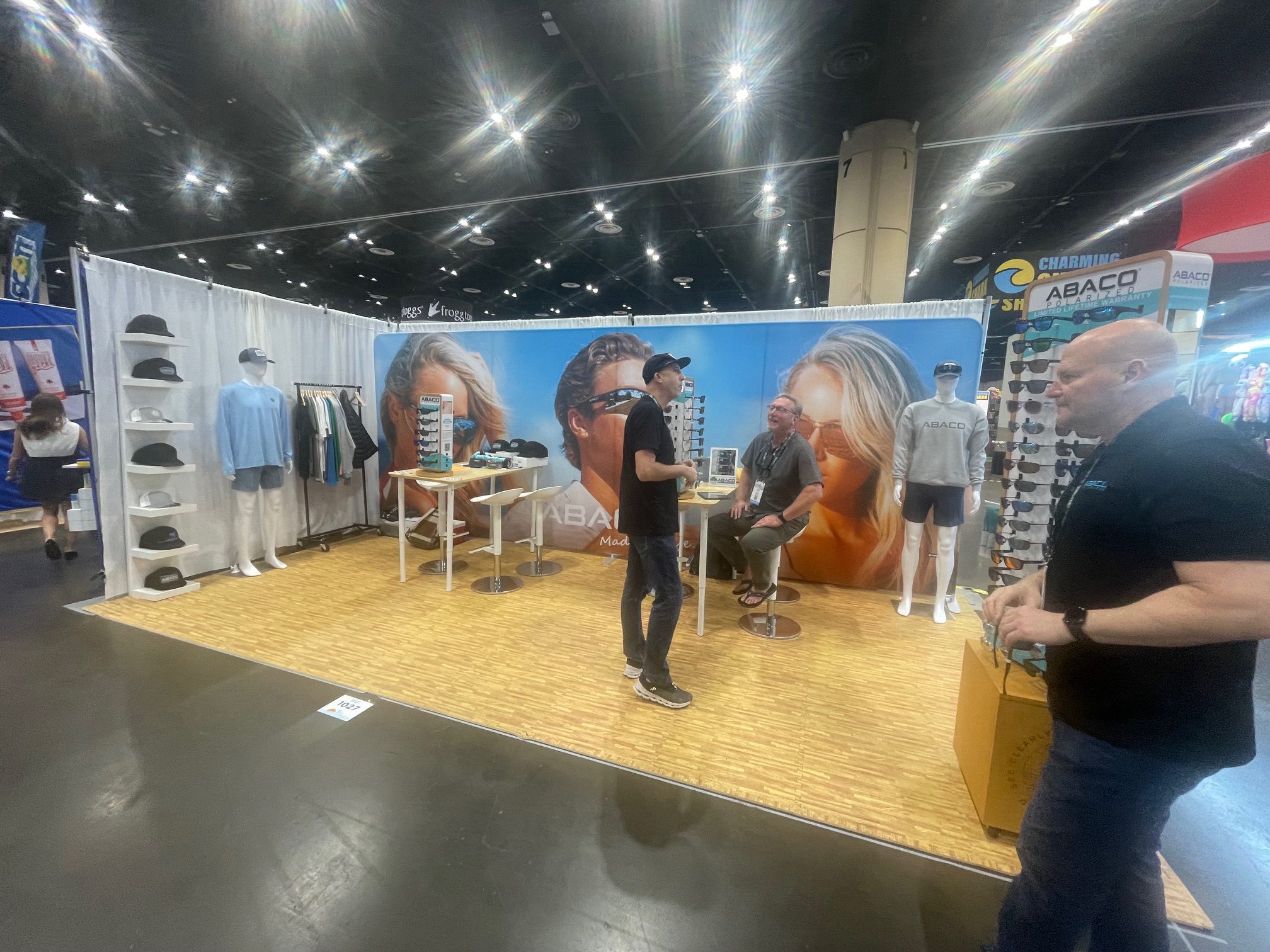 Abaco Polarised booth