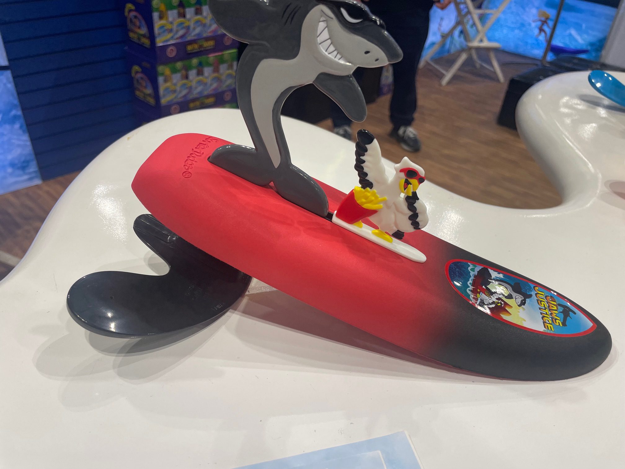 Surfer Dudes worlds first surfing boomerang