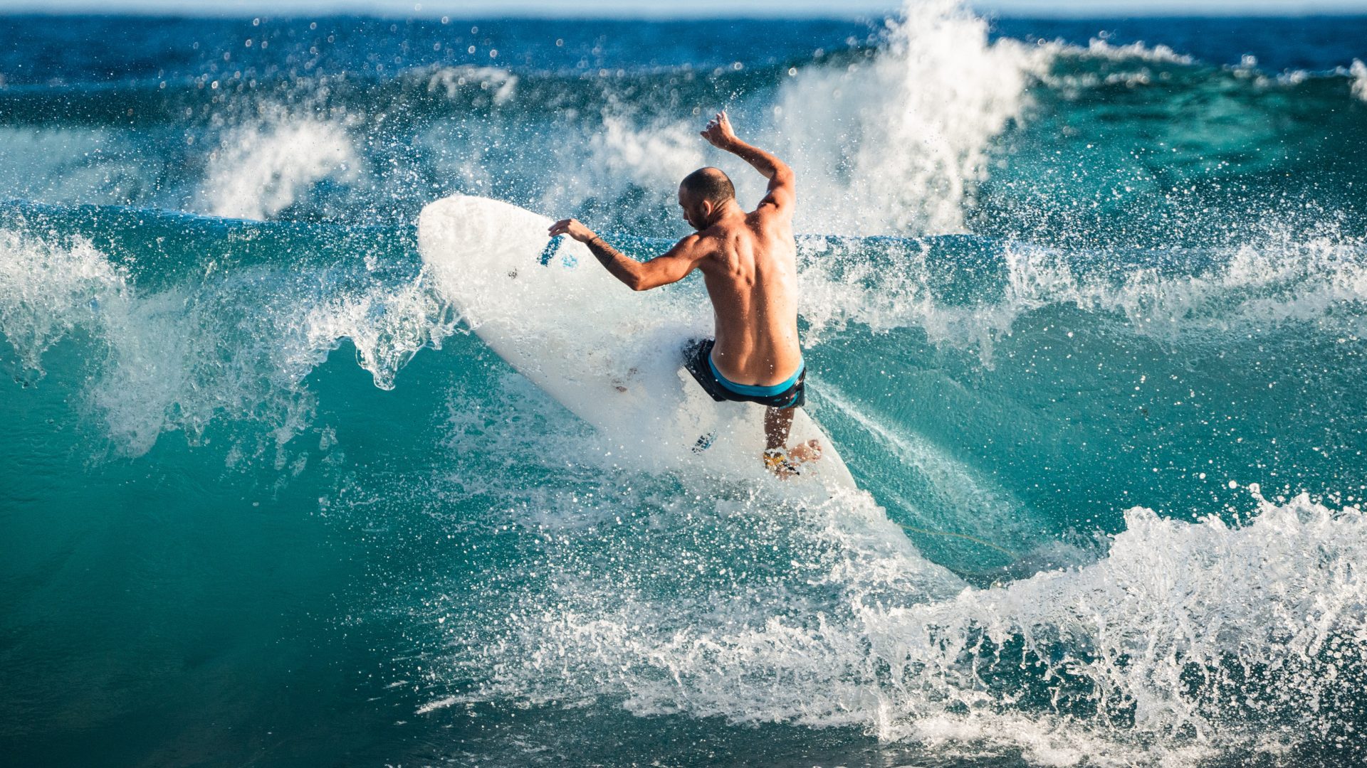 TAHE SURF - COME (c)Native Pictures