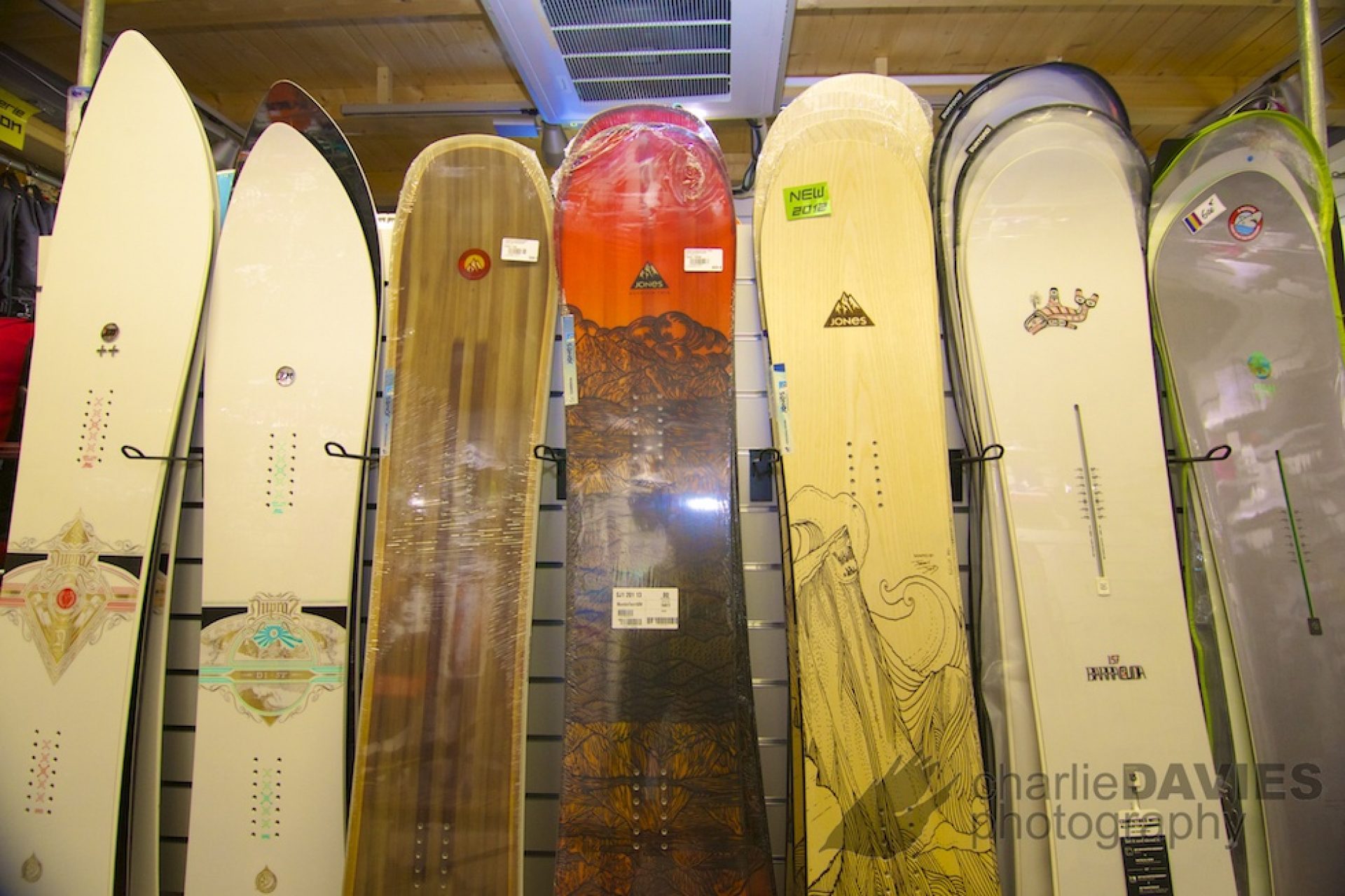 Shop Profile Zero G Chamonix France Snow Boardsport Source Shop Profile Zero G Chamonix France Snow Boardsport Source