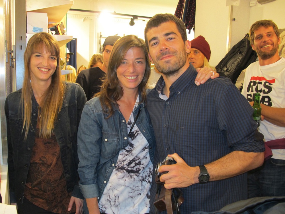 Lisa Filzmoser, Verena Bossmann, Carlos Blanchard, Background: Sepp Berlinger by Muck