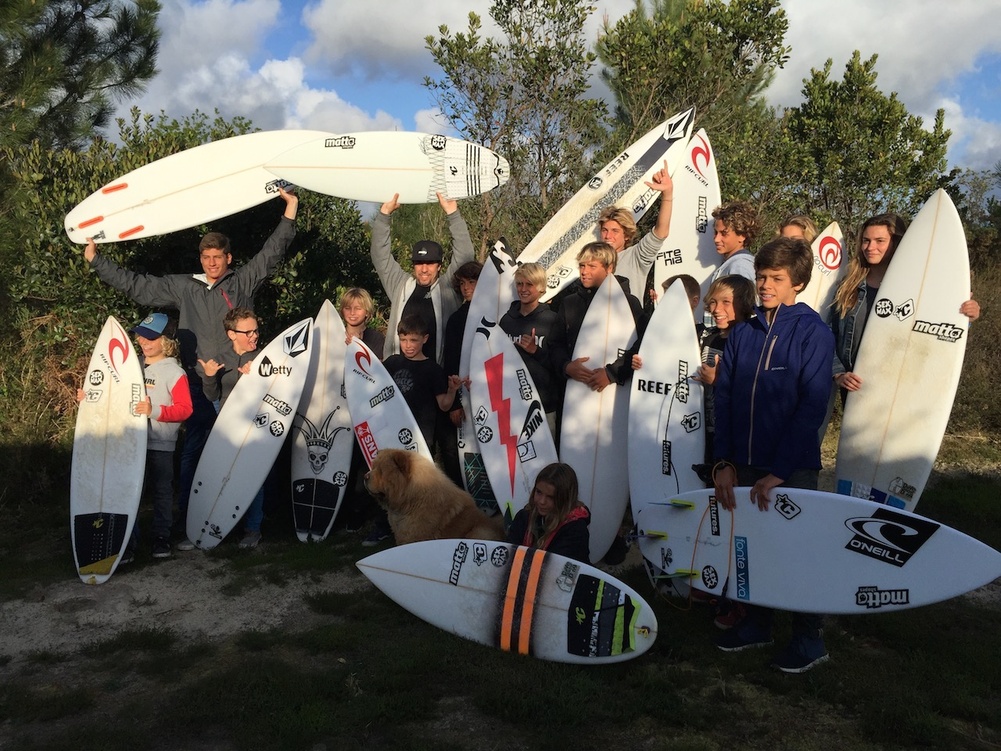 Hugo Prins, Tomas Ribeiro, Thomas  Pelagahe, Jules Lacastaignetatte, Nuno Matta (MattaShape), Quimjo , Keoni Lasa, SAM PITER, JUSTIN BECRET, ANTIONE PARENTEAU, Diego Suarez, Kepa Housset, Lilo Mazoyer, Melania Suarez, Martim Paulino, Guilherme Ribeiro, Iona Mazoyer